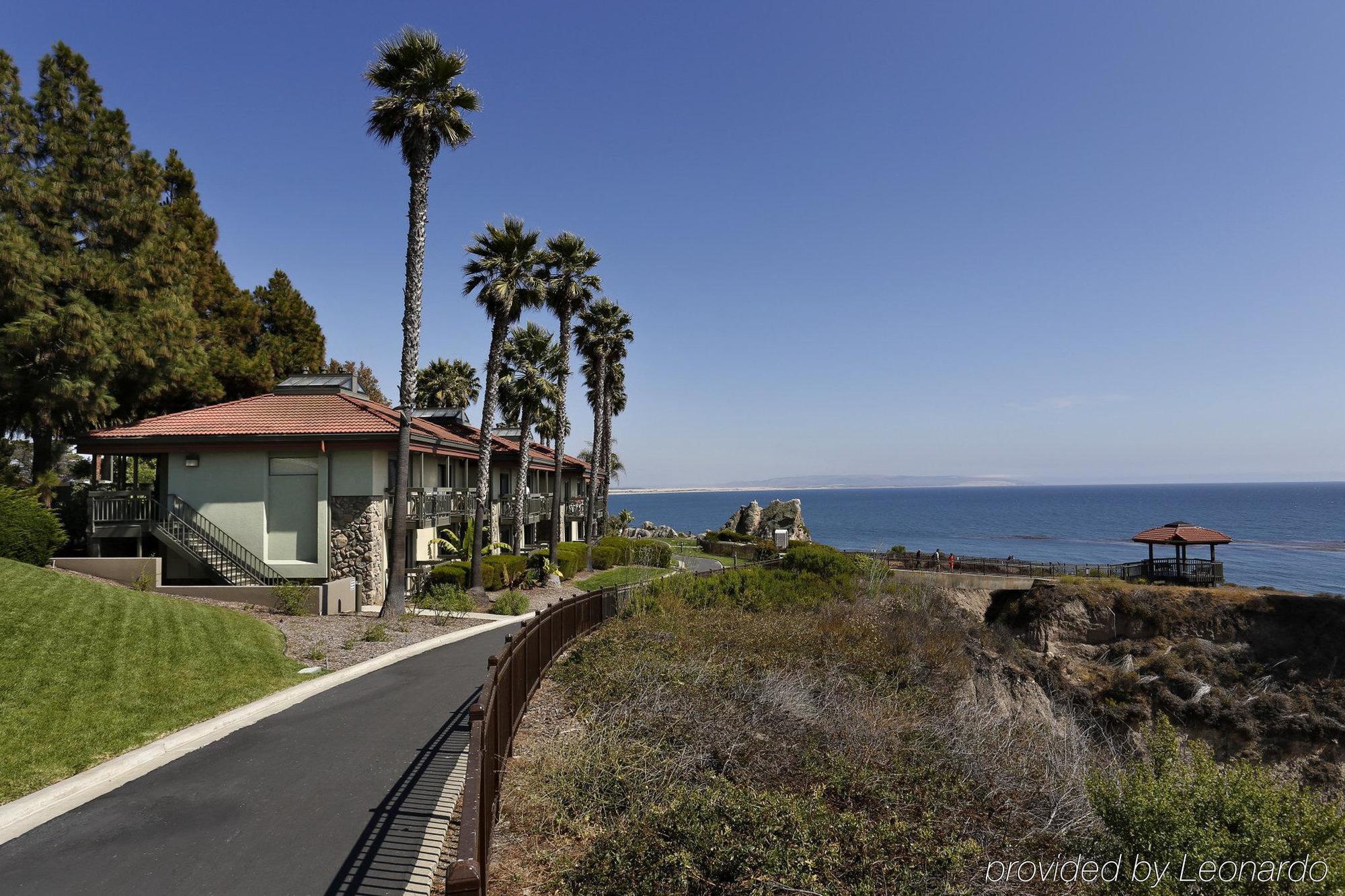 Hotel At The Cove Pismo Beach